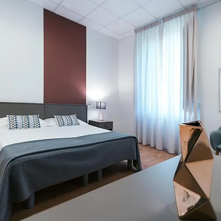 酒店 阿尔宾娜酒店 *