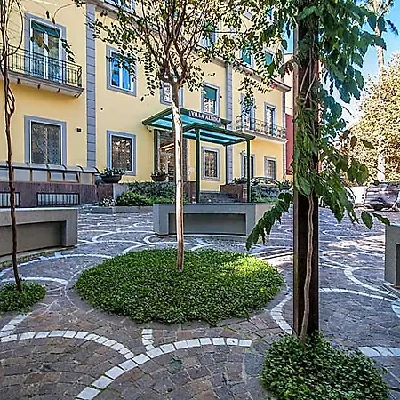 Albina * Napoli