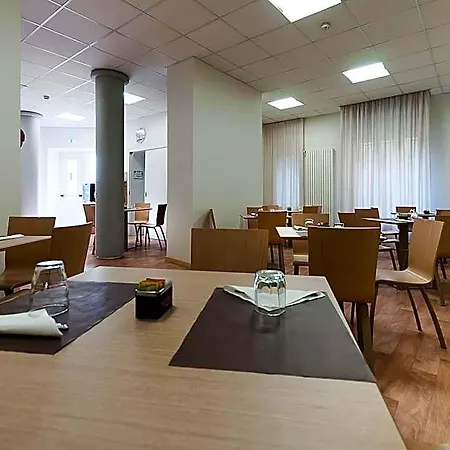 Hotel Albina *