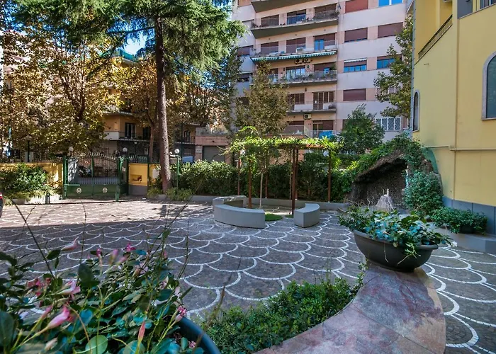 Albina Hotel Nápoles